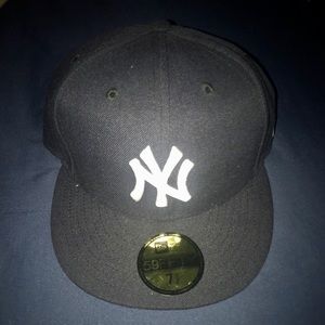 New York Yankees baseball cap